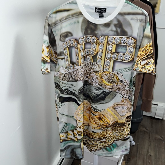 Diamond “Drip” Tee - Picture 3 of 5